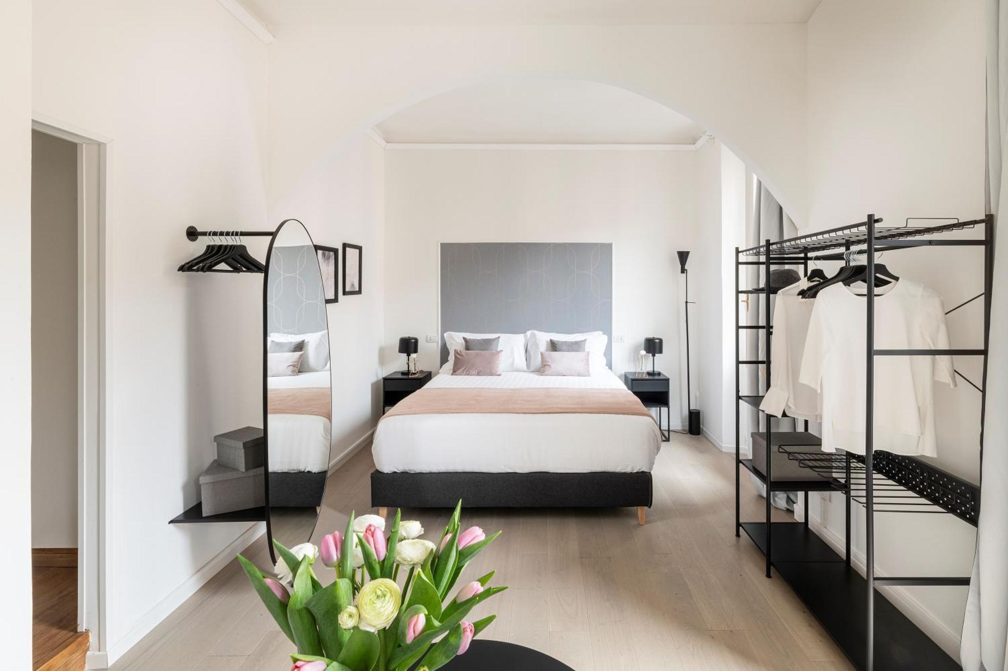 Easylife - Suite In Porta Venezia Milaan Buitenkant foto